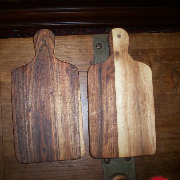 Crofton Mini Dark Wood Cutting Charcuterie Boards Set Of 4 Serving 6” And 8” - Picture 3 of 3
